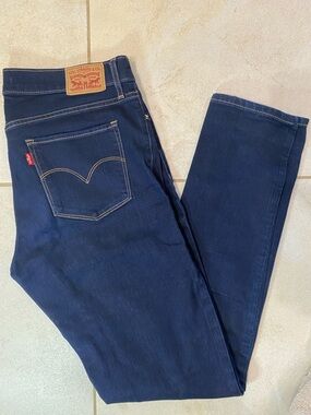 Levi's Dark Blue Skinny Jeans